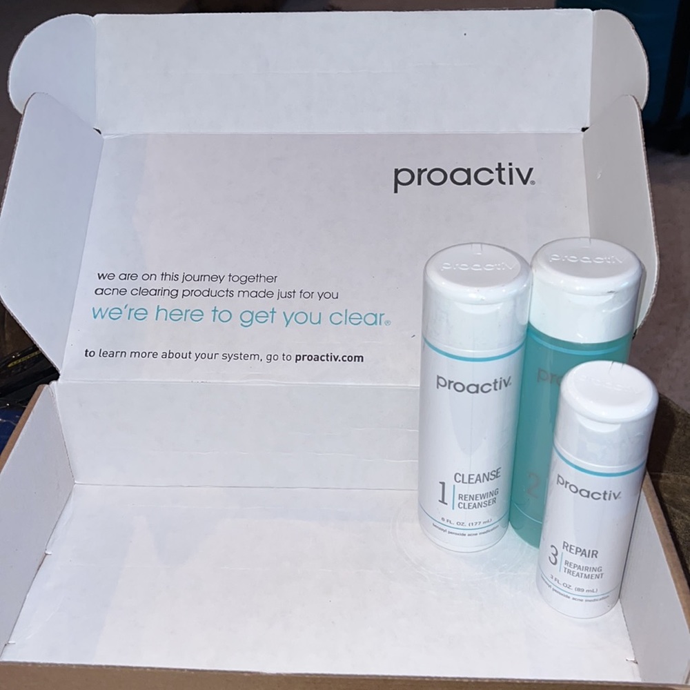 Proactiv - Picture 2 of 8